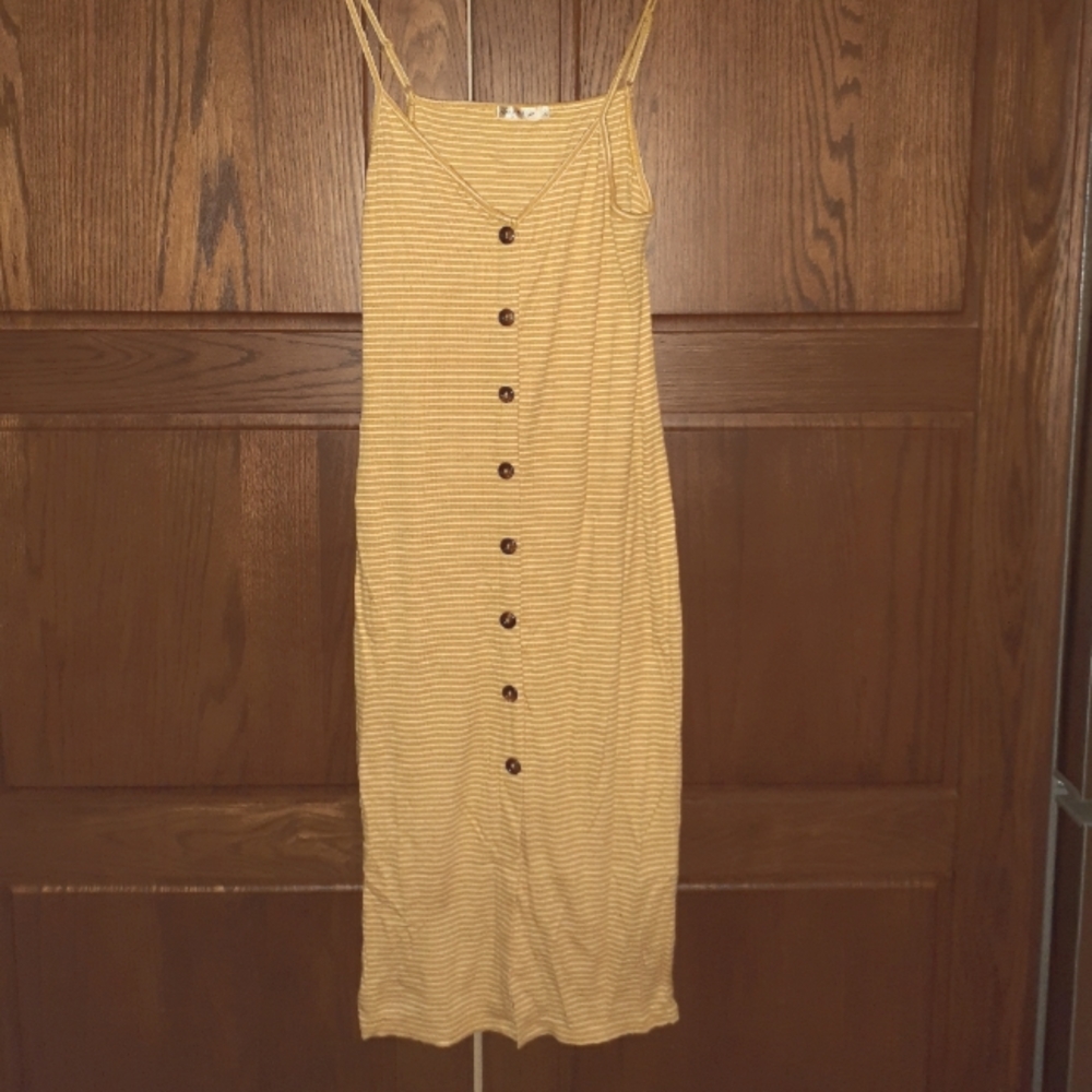 Heart Hips Woman L Yellow Striped Sundress